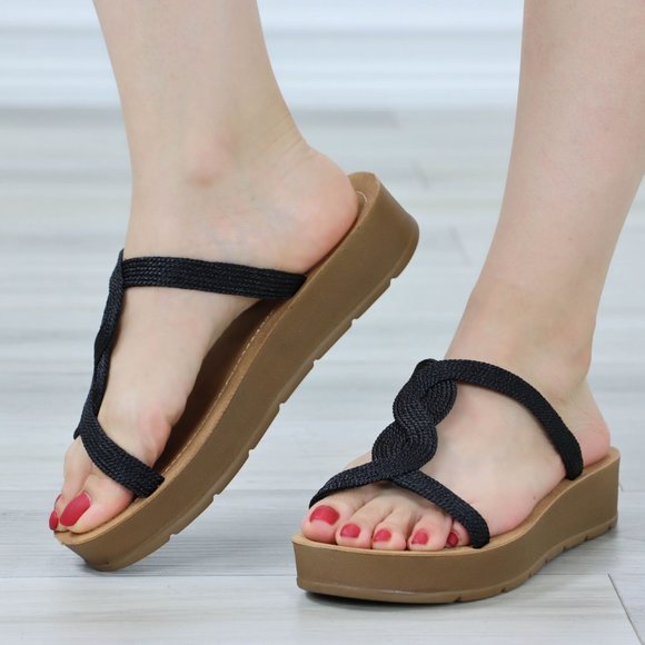 Black Women's T-Strap Gladiator Comfort Sandal Slip On Sliders Fabric Straps - Picture 6 of 13